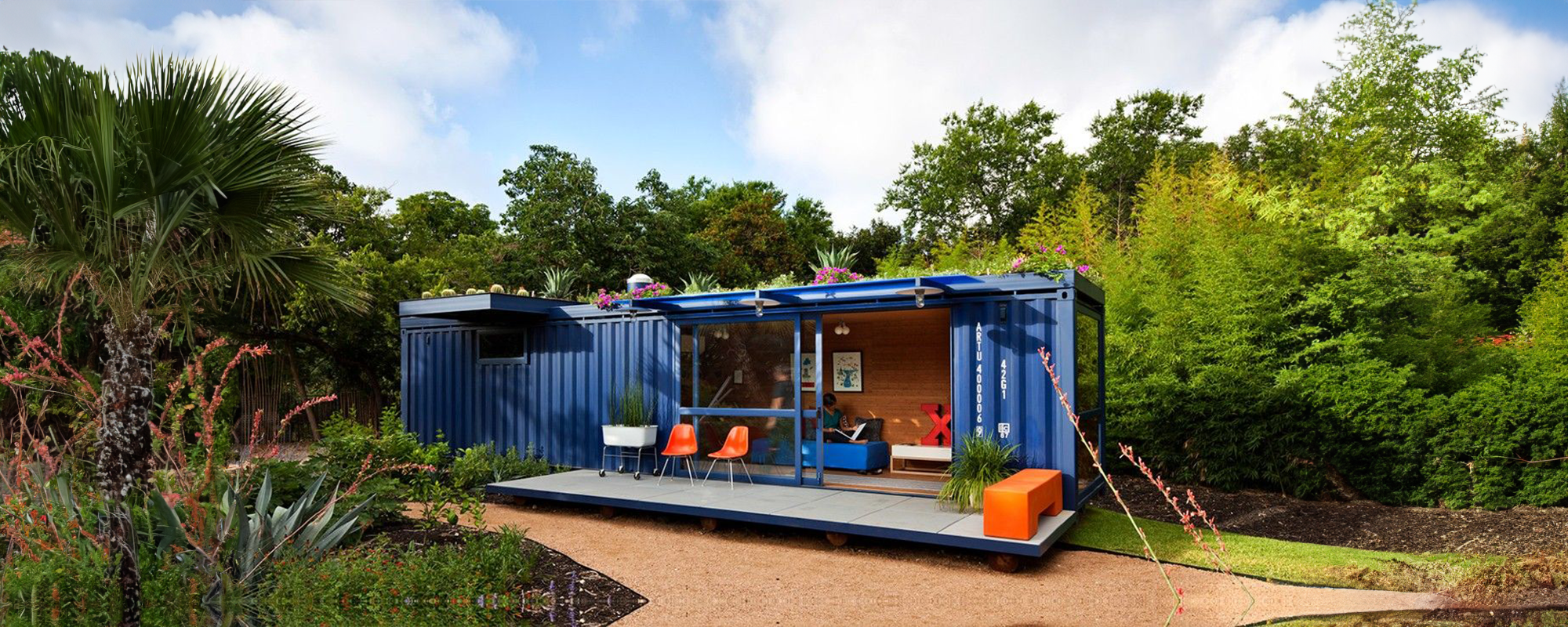 How to Customize a Storage Container with Accessories