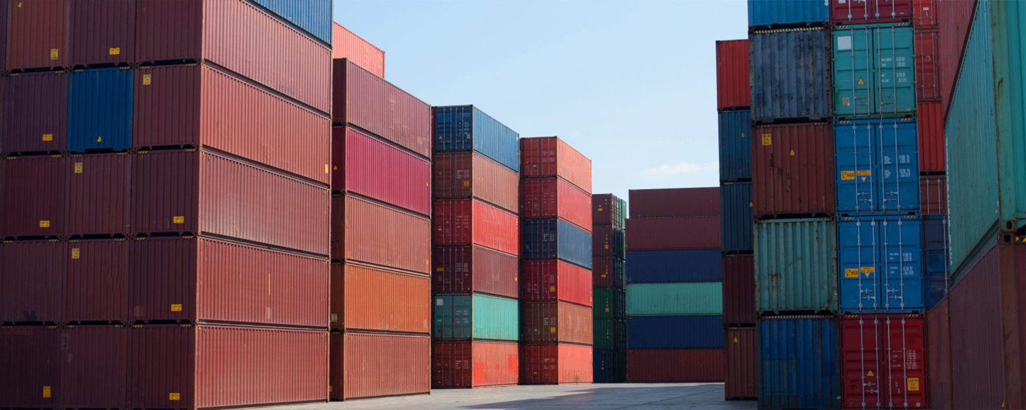 Differences Between Shipping Containers and Storage Containers