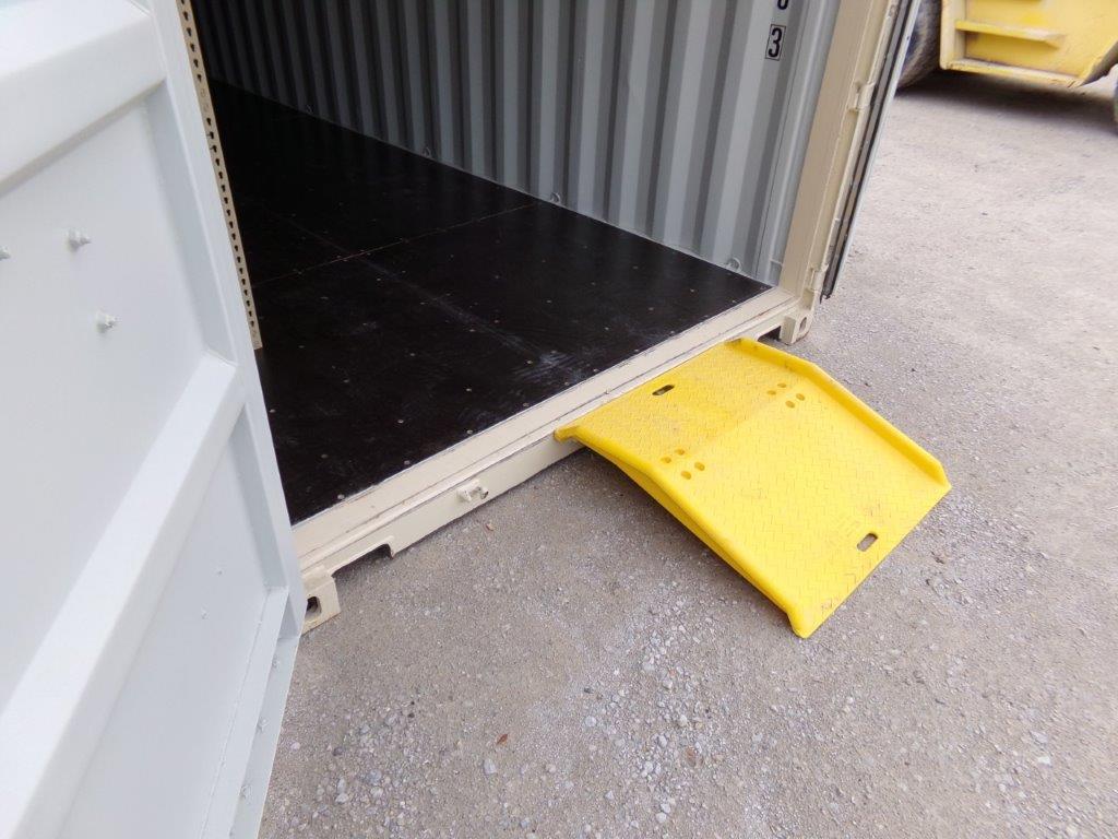 Container Loading Ramps: Heavy Duty Aluminum